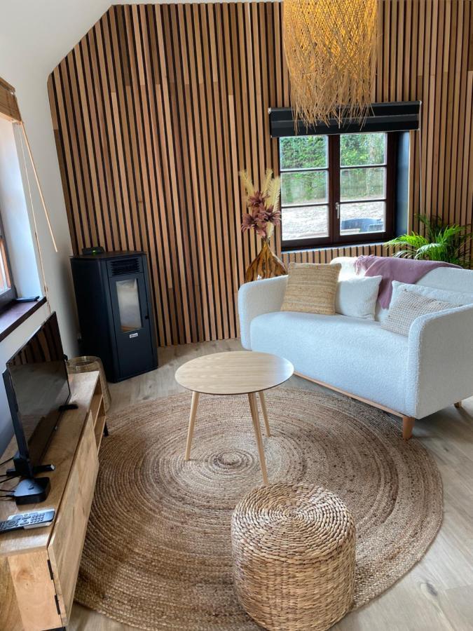 Le Logis Des Chenes, Superbe Bungalow Dans Quartier Residentiel Proche De Namur Wépion Exteriör bild